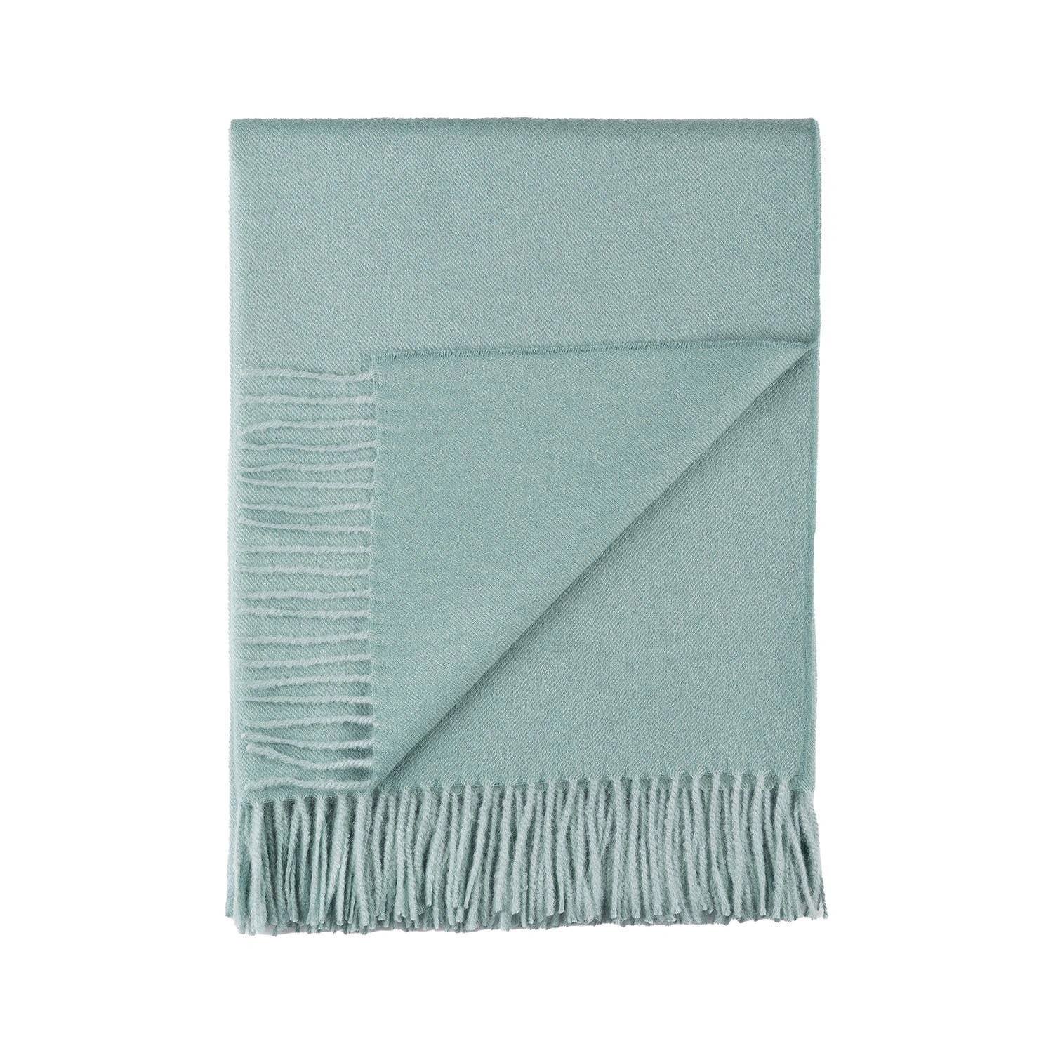 Sea Glass Alpaca: Cozy Luxury. Ultimate Comfort. Beach Vibes.